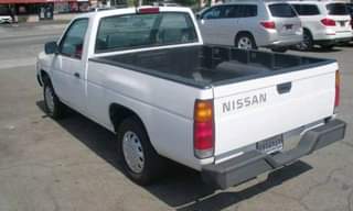 A picture of Tokunbo vehicle Nissan pickup The vehicle price is 600 000