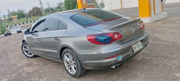 A picture of BUY THIS SWEET GERMAN MACHINE AND BE HAPPY U SPENT