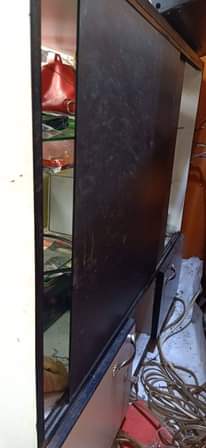 A picture of Modern counter