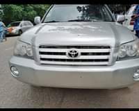 A picture of Toyota Highlander 03 There is nothing absolutely to fix here