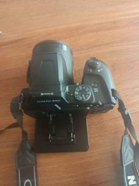 nikon