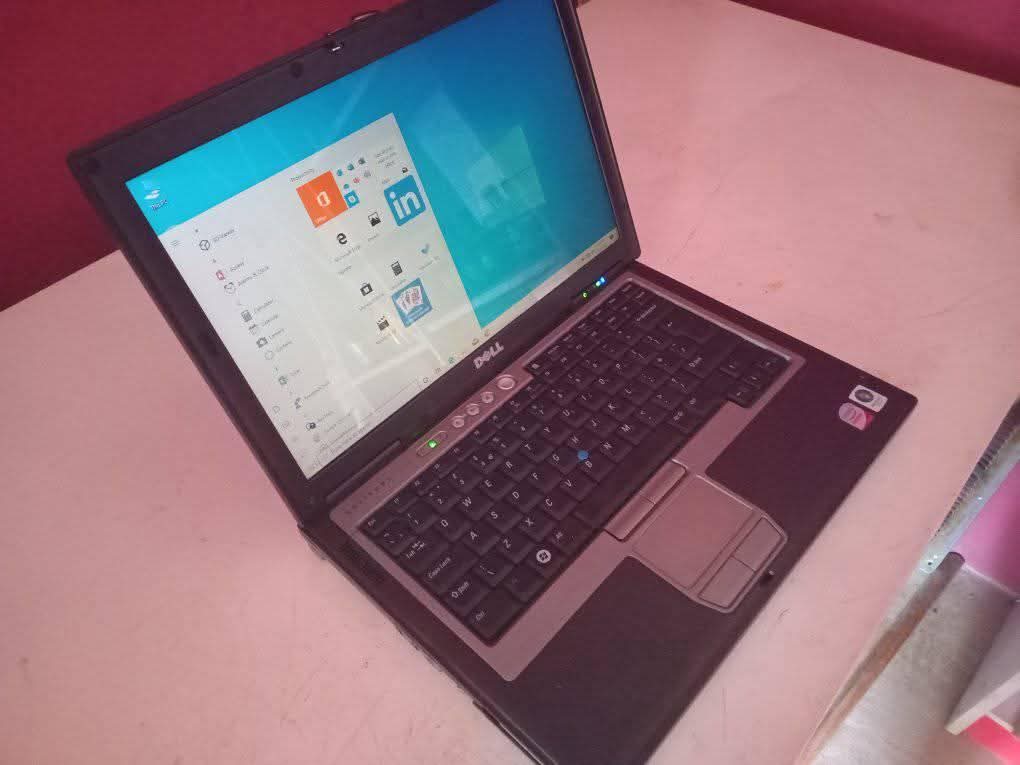 A picture of Dell Laptop