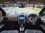 A picture of Nissan x trail new