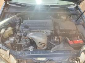A picture of EXTRA LUXURY EDITION XLE CAMRY 2004
