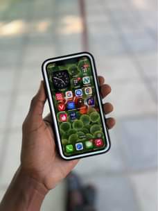A picture of Iphone x