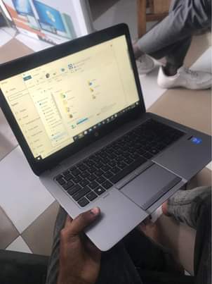 A picture of Hp 3sgfole Core i5 Processor speed 2 5 Gen 5