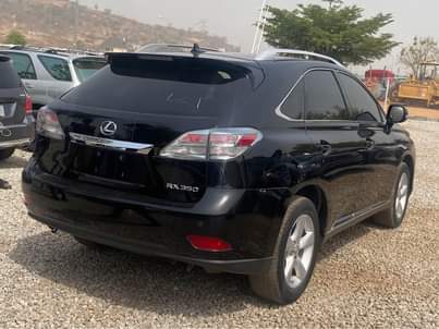 A picture of Lexus RX350