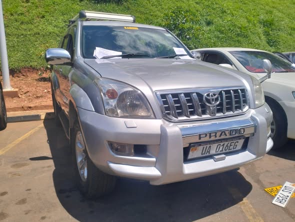 A picture of Toyota Land cruiser diesel engine