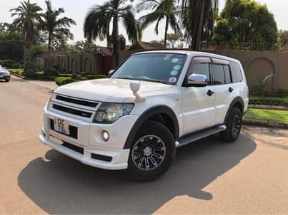 used mitsubishi pajero