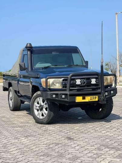 A picture of Jaman TOYOTA LAND CRUISER PICKUP nataka million 68 gari kali