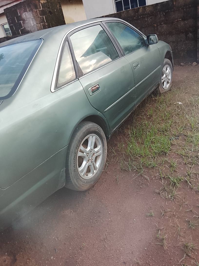 A picture of Toyota Avalon