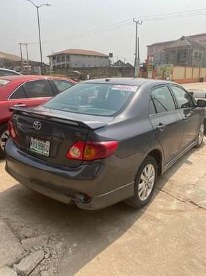 A picture of Sweet and smooth drive Toyota Corolla 2010 first body