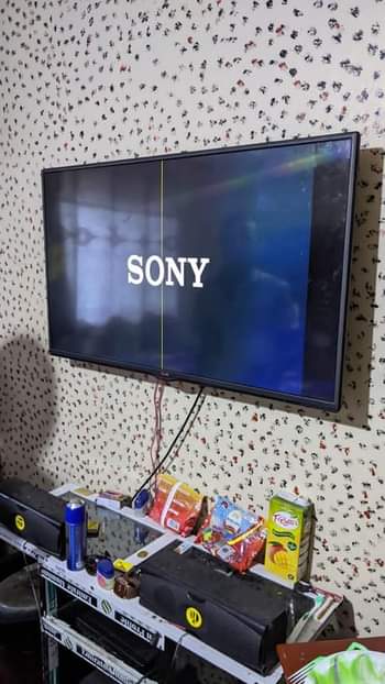 A picture of LG TV LD NCH 50