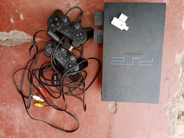 A picture of Ps 2 game