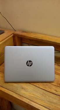 A picture of Hp elitebook 840 G4 i5 7th gen Touch screen