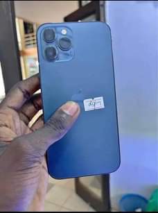 A picture of Iphone 12 pro