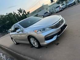 A picture of FOR SALE SUPER CLEAN USED HONDA ACCORD EXL 2014 UPGRADE