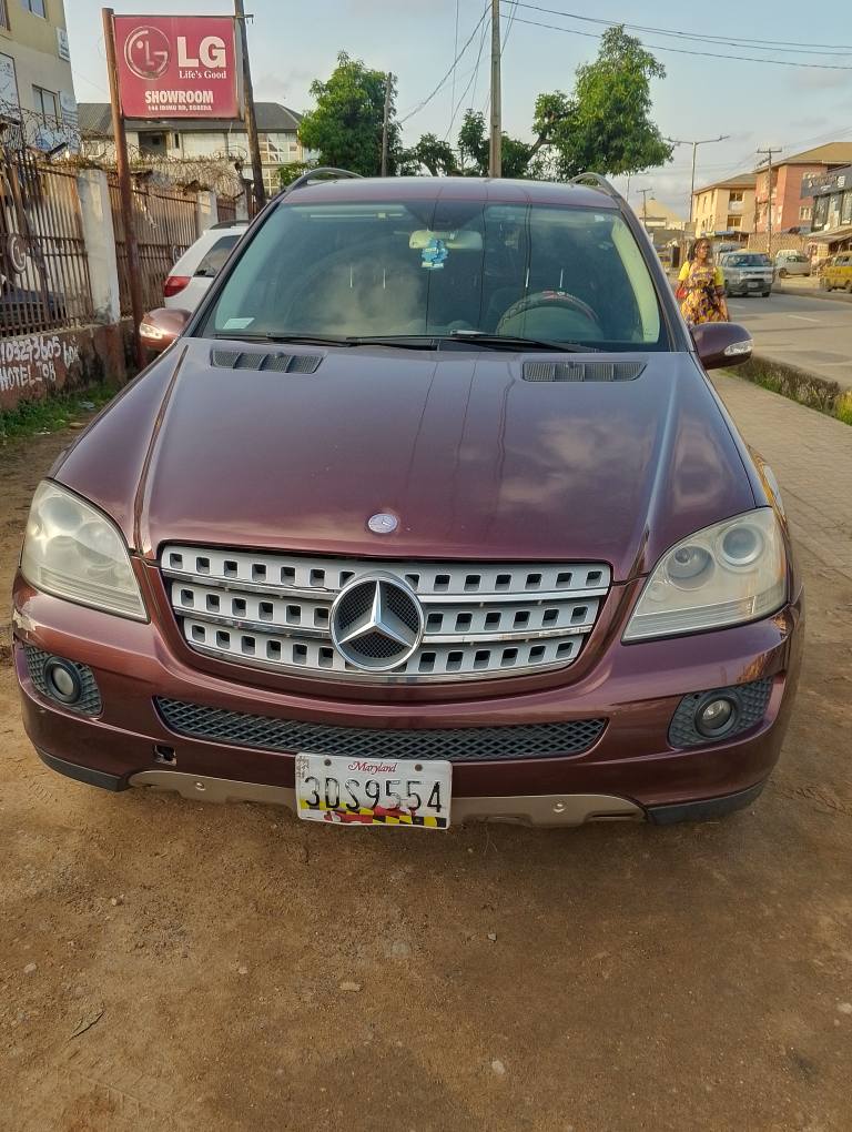 A picture of Tokunbo ML 500 Mercedes Benz 05 06