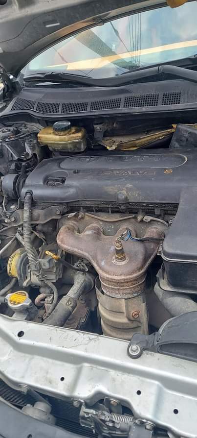 A picture of Toyota camry 2008 high breed