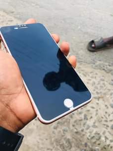 A picture of Iphone 8 