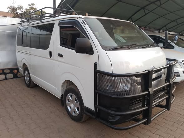 A picture of Toyota Drone Diesel Engine Manual 0787181703 0704482571 Call Whatsapp