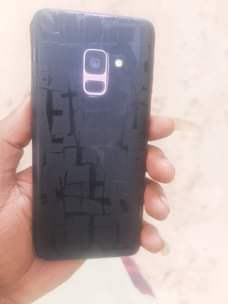 A picture of samsung s9