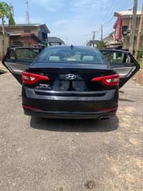 A picture of Foreign used Hyundai sonata 017