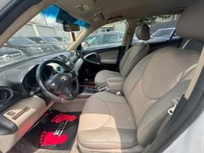 A picture of Toyota RAV4 limited 2007 model Engine Gear and AC is