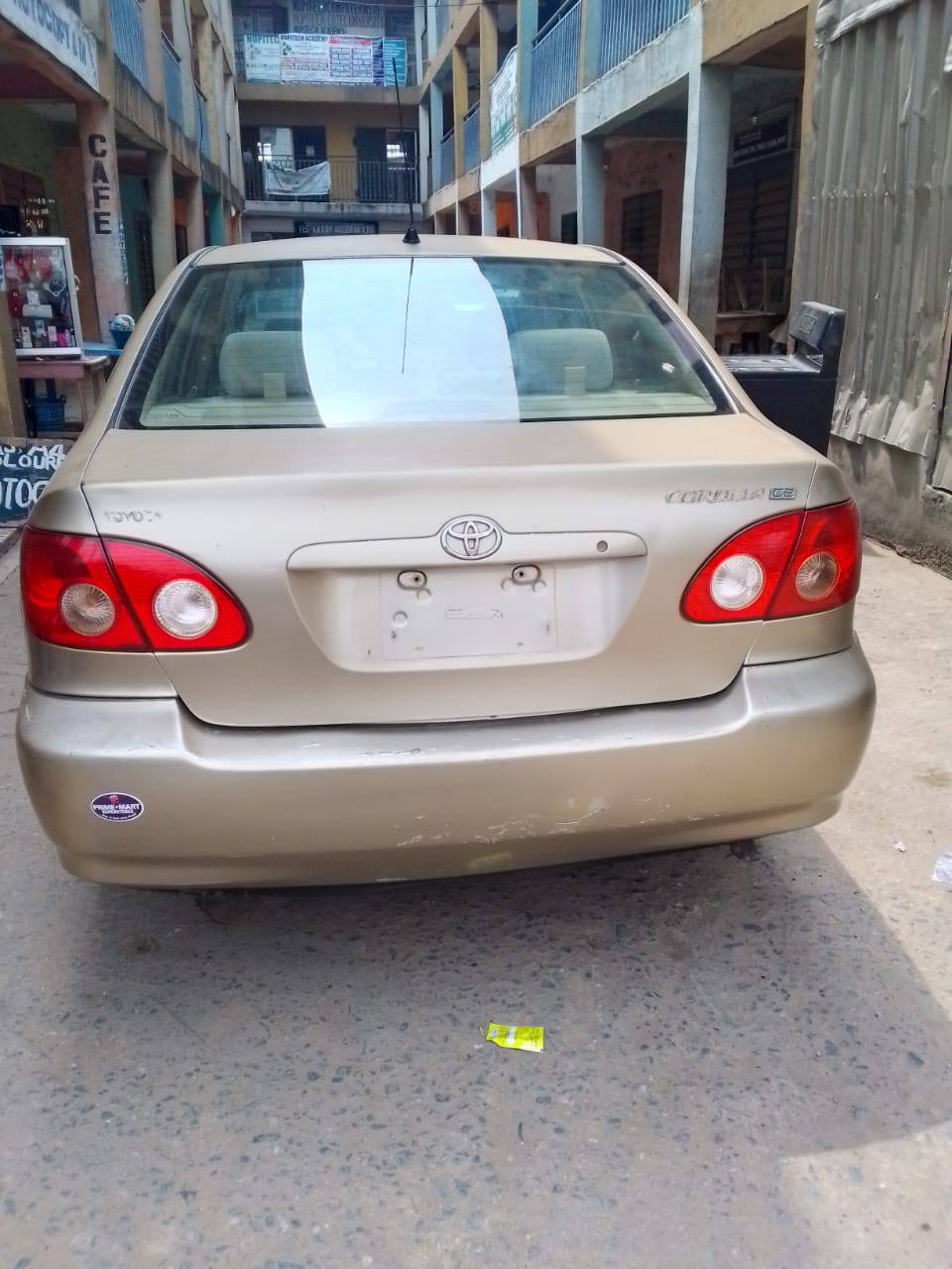 A picture of Awoof fast finger for the Corolla 2004 first user Frist