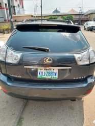 A picture of NEATLY USED LEXUS RX330 Absolutely nothing to fix Sound engine