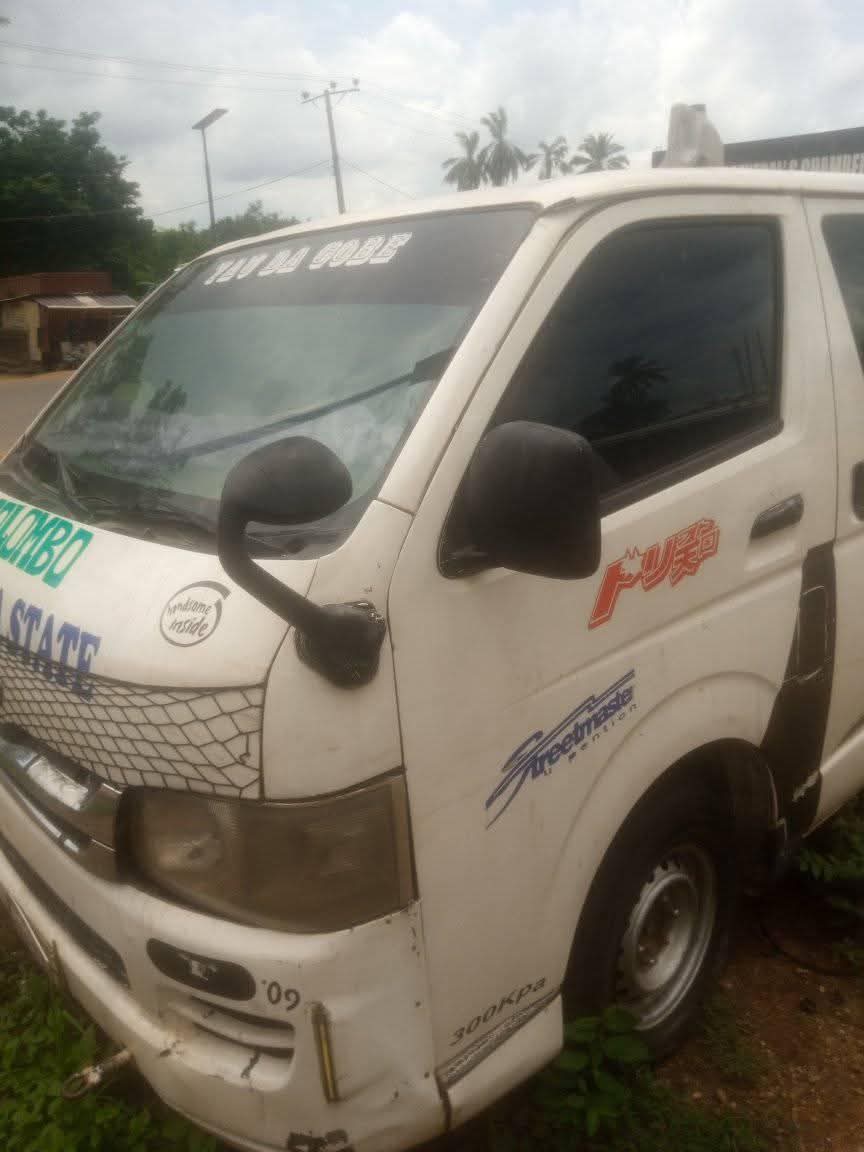 A picture of Toyota Hummer bus for sale