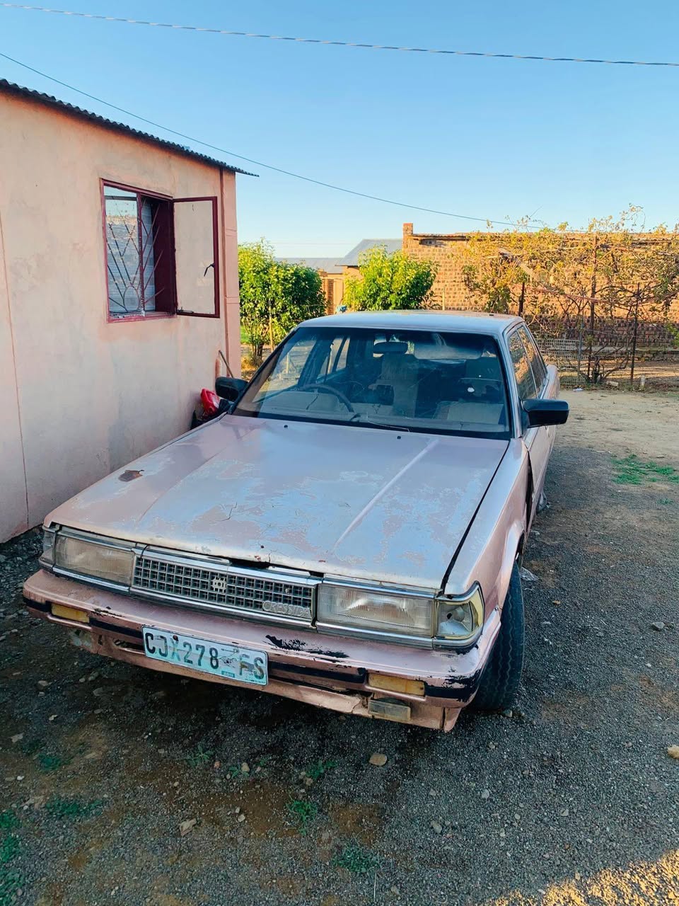 toyota cressida