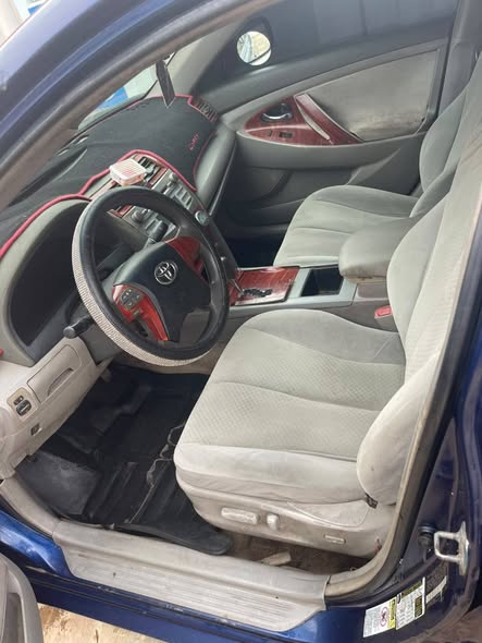 A picture of Toyota camry 2009 Engine good Gear selecting Ac need Attention