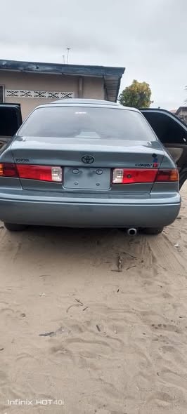 A picture of TOYOTA CAMRY 4PLUG