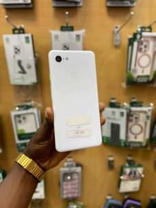 A picture of Google Pixel 3xl storage 128gb