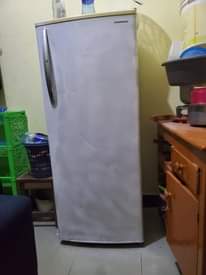 A picture of Friji campuni panasonic