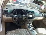 A picture of TOYOTA HIGHLANDER 2013 MODEL