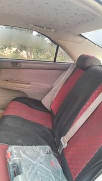 A picture of 2004 Toyota Camry