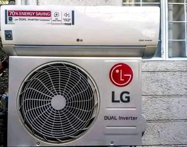 A picture of Neatly used 1 5hp air conditioning available all fully functional