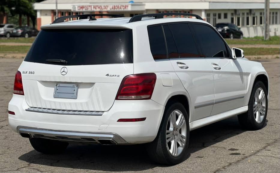 A picture of UNREGISTERED A super clean Nigerian used Mercedes Benz GLK 350