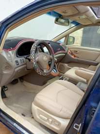 A picture of CLEAN 2002 LEXUS RX300
