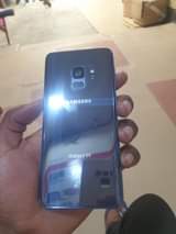 A picture of Samsung s9