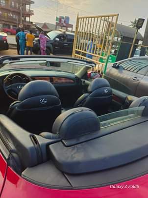 A picture of LEXUS SC430 2007