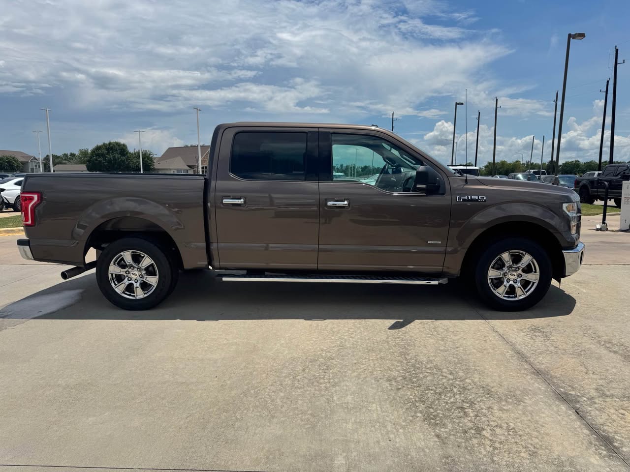A picture of 2015 Ford f150 regular cab