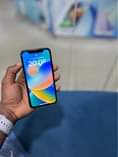 A picture of Iphone x