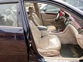 A picture of Lexus Es300