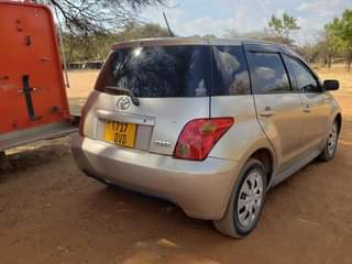 A picture of Toyota ist inauzwa 0682036397