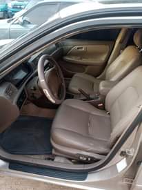 A picture of 2000 Toyota Camry Big light