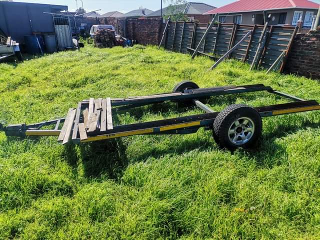 CARS,BAKKIES,BIKES A.