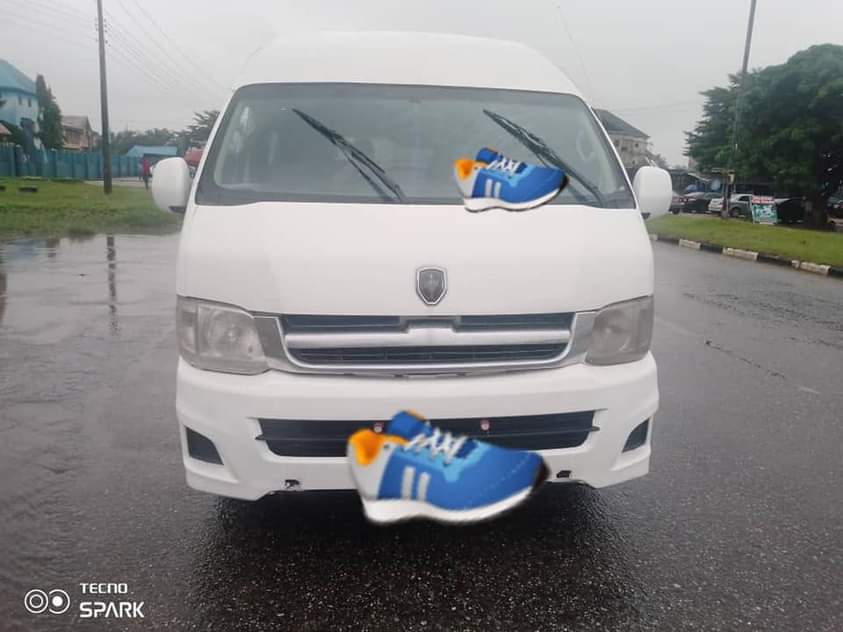 A picture of Jim Bei Haise Hummer 3 Bus for sale in Uyo